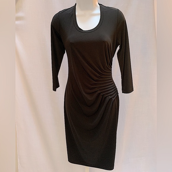 Your Go Anywhere Little Black Dress!! - Picture 1 of 4